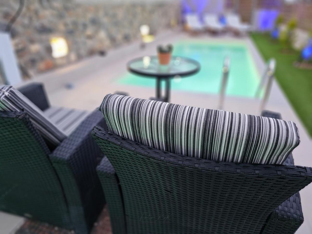 Elia Paradise Villa With Private Pool Heraklion  ภายนอก รูปภาพ